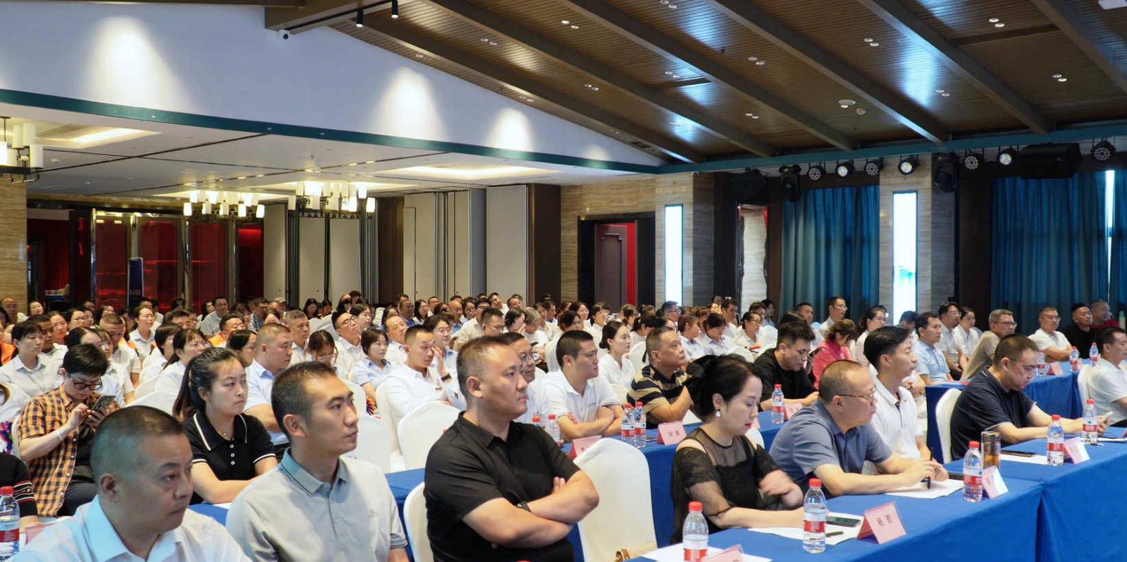 1740990165408844.png image.png